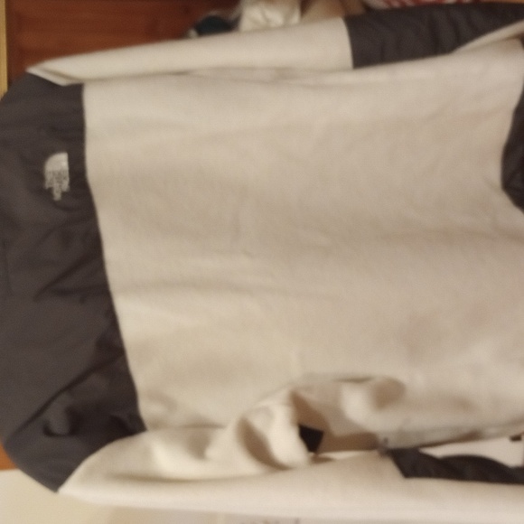 The North Face Women's jacket - Picture 4 of 4